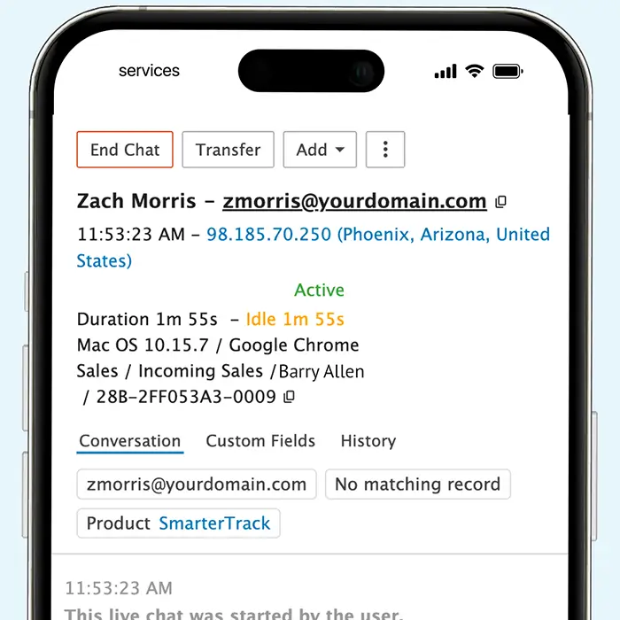 Live chat support screen showing conversation details, agent name, and user data on mobile